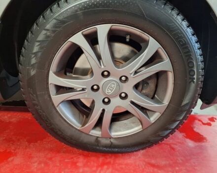 Серый Киа Soul, объемом двигателя 0 л и пробегом 89 тыс. км за 7500 $, фото 4 на Automoto.ua