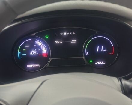 Серый Киа Soul, объемом двигателя 0 л и пробегом 149 тыс. км за 6600 $, фото 14 на Automoto.ua