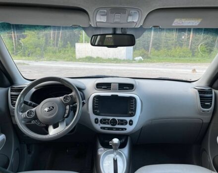 Серый Киа Soul, объемом двигателя 0 л и пробегом 117 тыс. км за 6500 $, фото 5 на Automoto.ua