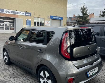 Сірий Кіа Soul, об'ємом двигуна 0 л та пробігом 134 тис. км за 11500 $, фото 1 на Automoto.ua