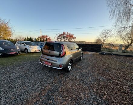 Серый Киа Soul, объемом двигателя 0 л и пробегом 99 тыс. км за 6000 $, фото 14 на Automoto.ua
