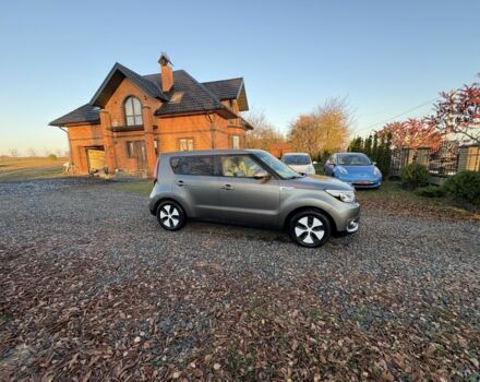 Серый Киа Soul, объемом двигателя 0 л и пробегом 99 тыс. км за 6000 $, фото 13 на Automoto.ua