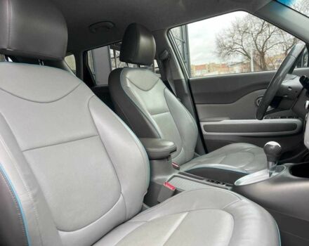 Серый Киа Soul, объемом двигателя 0 л и пробегом 111 тыс. км за 7200 $, фото 19 на Automoto.ua