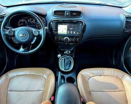 Серый Киа Soul, объемом двигателя 2 л и пробегом 73 тыс. км за 4400 $, фото 10 на Automoto.ua