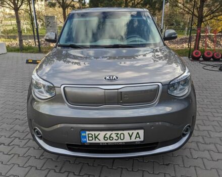 Сірий Кіа Soul, об'ємом двигуна 0 л та пробігом 130 тис. км за 11300 $, фото 1 на Automoto.ua