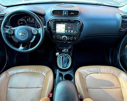 Сірий Кіа Soul, об'ємом двигуна 2 л та пробігом 125 тис. км за 4800 $, фото 9 на Automoto.ua