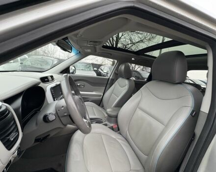 Сірий Кіа Soul, об'ємом двигуна 0 л та пробігом 113 тис. км за 6100 $, фото 21 на Automoto.ua