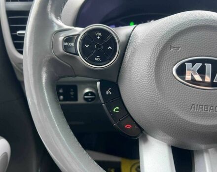 Серый Киа Soul, объемом двигателя 0 л и пробегом 111 тыс. км за 7200 $, фото 12 на Automoto.ua