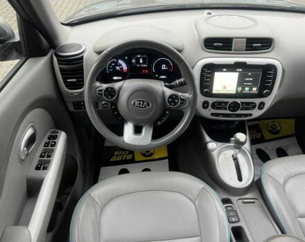 Серый Киа Soul, объемом двигателя 0 л и пробегом 111 тыс. км за 7200 $, фото 11 на Automoto.ua