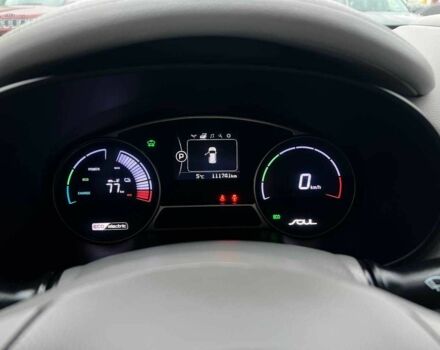 Серый Киа Soul, объемом двигателя 0 л и пробегом 111 тыс. км за 7200 $, фото 16 на Automoto.ua