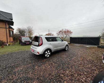 Сірий Кіа Soul, об'ємом двигуна 0 л та пробігом 113 тис. км за 6100 $, фото 4 на Automoto.ua