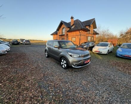 Серый Киа Soul, объемом двигателя 0 л и пробегом 99 тыс. км за 6000 $, фото 12 на Automoto.ua