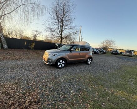Серый Киа Soul, объемом двигателя 0 л и пробегом 99 тыс. км за 6000 $, фото 11 на Automoto.ua