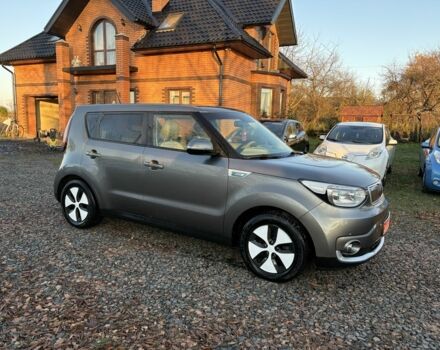 Серый Киа Soul, объемом двигателя 0 л и пробегом 99 тыс. км за 6000 $, фото 3 на Automoto.ua