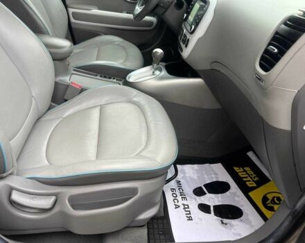 Серый Киа Soul, объемом двигателя 0 л и пробегом 111 тыс. км за 7200 $, фото 20 на Automoto.ua