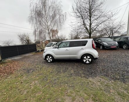 Сірий Кіа Soul, об'ємом двигуна 0 л та пробігом 113 тис. км за 6100 $, фото 7 на Automoto.ua