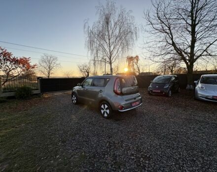 Серый Киа Soul, объемом двигателя 0 л и пробегом 99 тыс. км за 6000 $, фото 16 на Automoto.ua