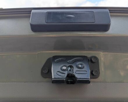 Сірий Кіа Soul, об'ємом двигуна 0 л та пробігом 130 тис. км за 11300 $, фото 16 на Automoto.ua