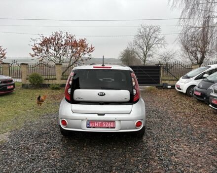 Сірий Кіа Soul, об'ємом двигуна 0 л та пробігом 113 тис. км за 6100 $, фото 13 на Automoto.ua