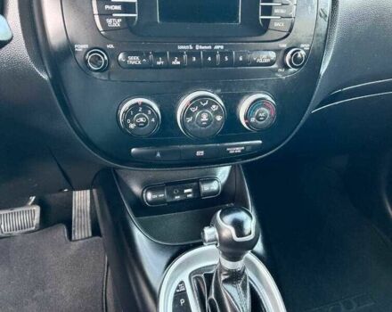 Серый Киа Soul, объемом двигателя 1.6 л и пробегом 65 тыс. км за 1700 $, фото 6 на Automoto.ua