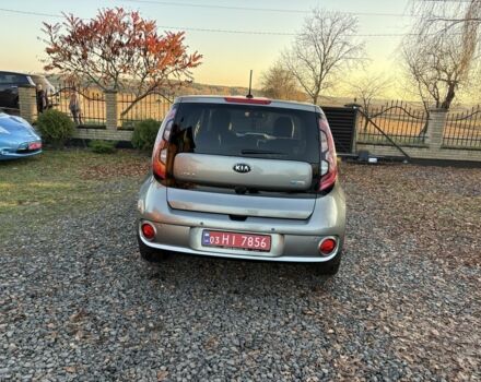 Серый Киа Soul, объемом двигателя 0 л и пробегом 99 тыс. км за 6000 $, фото 7 на Automoto.ua