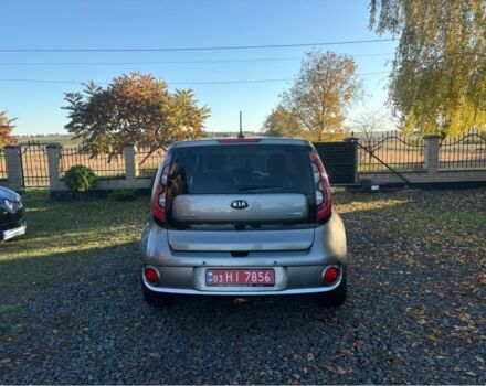 Киа Soul 2016 в Луцке на Automoto.ua Серый Киа Soul, объемом двигателя 0 л и пробегом 99 тыс. км за 6100 $, фото 5 на Automoto.ua