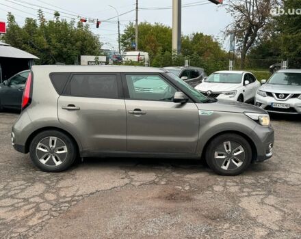 Сірий Кіа Soul, об'ємом двигуна 0 л та пробігом 108 тис. км за 10340 $, фото 3 на Automoto.ua