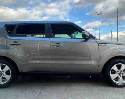 Серый Киа Soul, объемом двигателя 0 л и пробегом 26 тыс. км за 10500 $, фото 5 на Automoto.ua