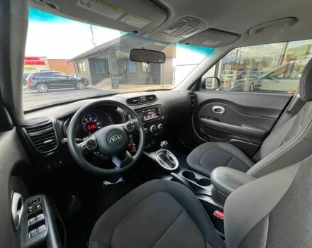 Серый Киа Soul, объемом двигателя 0 л и пробегом 26 тыс. км за 10500 $, фото 7 на Automoto.ua