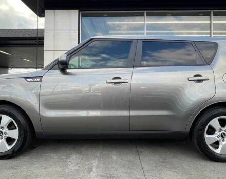 Серый Киа Soul, объемом двигателя 0 л и пробегом 26 тыс. км за 10500 $, фото 10 на Automoto.ua