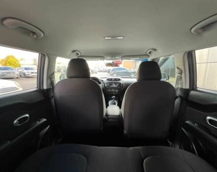 Серый Киа Soul, объемом двигателя 0 л и пробегом 26 тыс. км за 10500 $, фото 19 на Automoto.ua