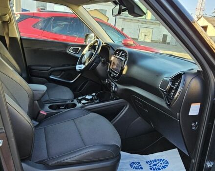 Сірий Кіа Soul, об'ємом двигуна 0 л та пробігом 38 тис. км за 21800 $, фото 7 на Automoto.ua