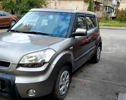 Серый Киа Soul, объемом двигателя 1.6 л и пробегом 109 тыс. км за 7900 $, фото 11 на Automoto.ua