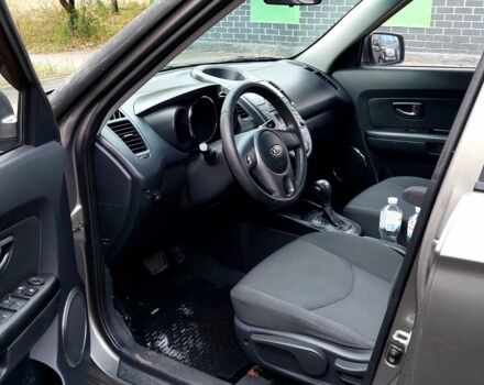 Серый Киа Soul, объемом двигателя 1.6 л и пробегом 109 тыс. км за 7900 $, фото 23 на Automoto.ua