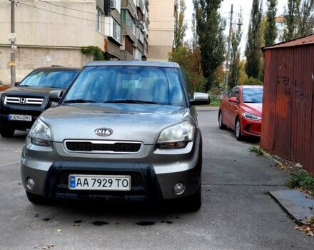 Серый Киа Soul, объемом двигателя 1.6 л и пробегом 109 тыс. км за 7900 $, фото 14 на Automoto.ua
