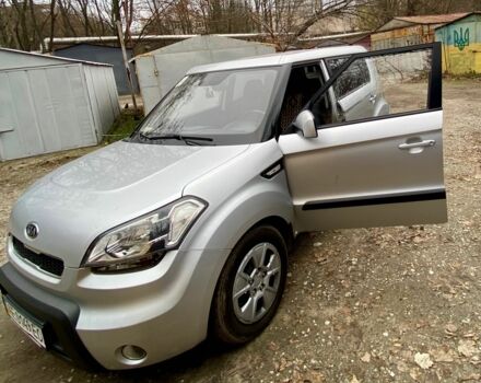 Серый Киа Soul, объемом двигателя 1.6 л и пробегом 147 тыс. км за 5926 $, фото 2 на Automoto.ua