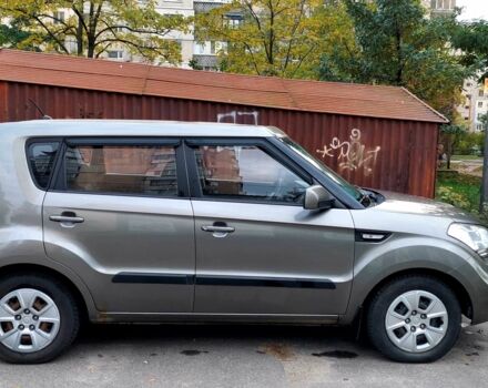 Серый Киа Soul, объемом двигателя 1.6 л и пробегом 109 тыс. км за 7900 $, фото 16 на Automoto.ua