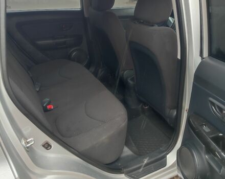 Сірий Кіа Soul, об'ємом двигуна 1.6 л та пробігом 154 тис. км за 8000 $, фото 7 на Automoto.ua