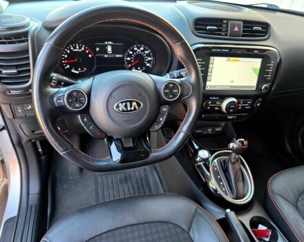 Сірий Кіа Soul, об'ємом двигуна 1.6 л та пробігом 80 тис. км за 7000 $, фото 12 на Automoto.ua