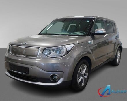 Сірий Кіа Soul, об'ємом двигуна 0 л та пробігом 87 тис. км за 10950 $, фото 8 на Automoto.ua