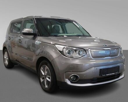 Сірий Кіа Soul, об'ємом двигуна 0 л та пробігом 87 тис. км за 10950 $, фото 10 на Automoto.ua