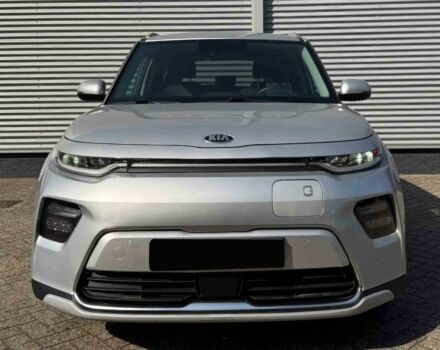 Серый Киа Soul, объемом двигателя 0 л и пробегом 31 тыс. км за 10000 $, фото 1 на Automoto.ua