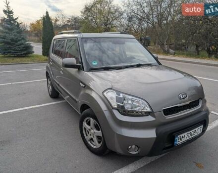 Серый Киа Soul, объемом двигателя 1.6 л и пробегом 210 тыс. км за 5900 $, фото 4 на Automoto.ua