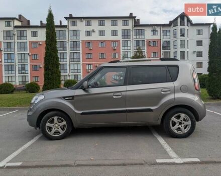 Серый Киа Soul, объемом двигателя 1.6 л и пробегом 210 тыс. км за 5900 $, фото 16 на Automoto.ua