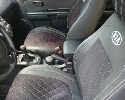 Серый Киа Soul, объемом двигателя 1.59 л и пробегом 148 тыс. км за 7300 $, фото 4 на Automoto.ua