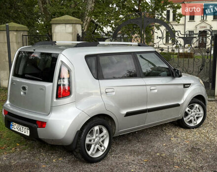 Серый Киа Soul, объемом двигателя 1.6 л и пробегом 260 тыс. км за 7199 $, фото 3 на Automoto.ua