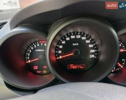 Серый Киа Soul, объемом двигателя 1.59 л и пробегом 148 тыс. км за 7300 $, фото 10 на Automoto.ua