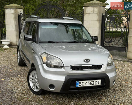 Серый Киа Soul, объемом двигателя 1.6 л и пробегом 260 тыс. км за 7199 $, фото 1 на Automoto.ua