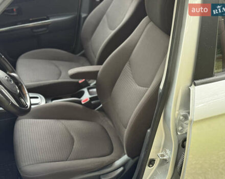 Серый Киа Soul, объемом двигателя 1.6 л и пробегом 260 тыс. км за 7199 $, фото 14 на Automoto.ua