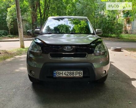 Сірий Кіа Soul, об'ємом двигуна 1.6 л та пробігом 176 тис. км за 10500 $, фото 18 на Automoto.ua